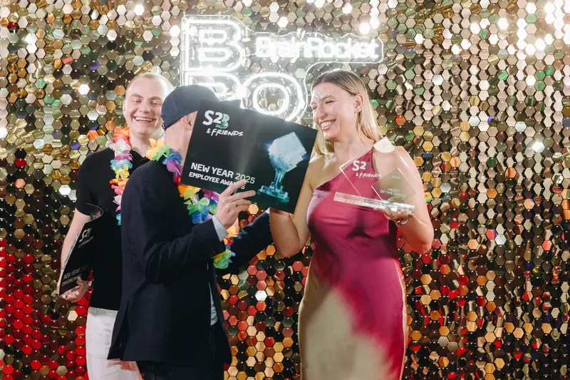 Convidados numa celebração de jantar de gala produzida pela BTQ Events